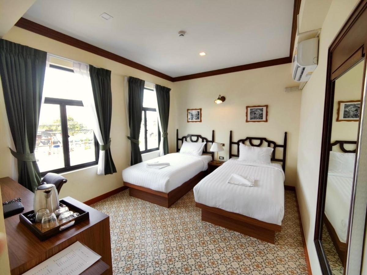 Baan Chao Khun Hotel Ban Khlong Lat Bua Khao Habitación foto
